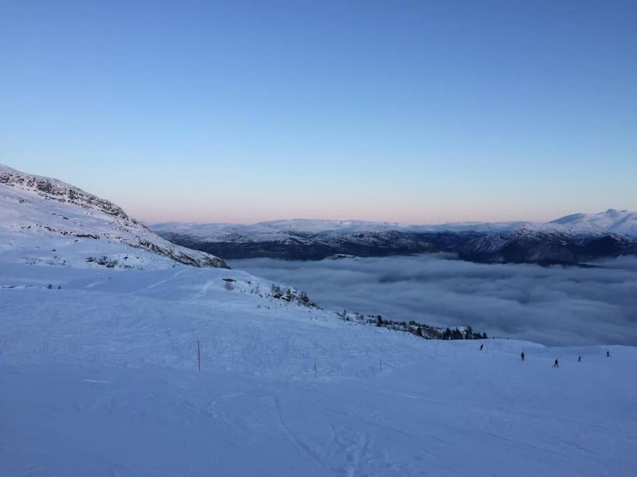 Voss - Flott Hytte I Bavallen Skulestadmo Extérieur photo